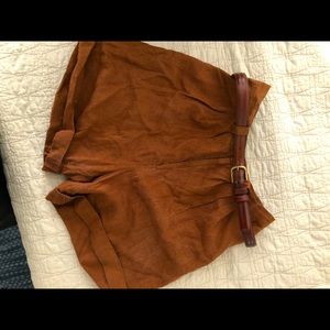 Gorgeous burnt orange linen shorts!